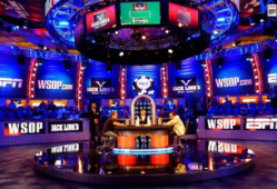 德州扑克比赛视频,精彩瞬间回顾